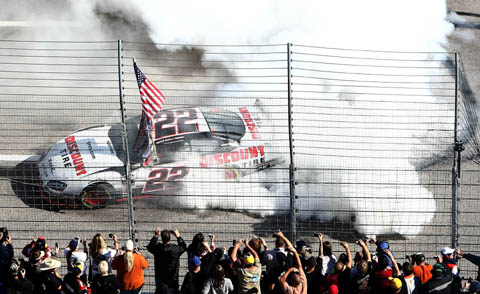 tms_2_keselowski_kampioen_2010